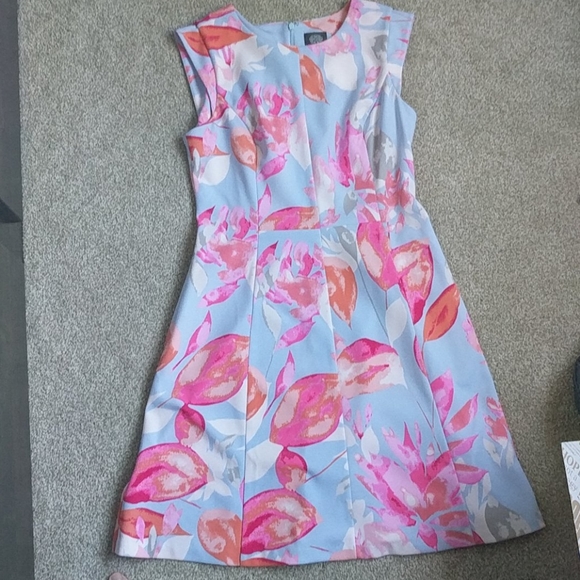 Vince Camuto Dress with pockets - Picture 1 of 3